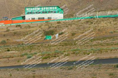 media/Jun-01-2025-CalClub SCCA (Sun) [[eae223c5dd]]/Group 2/Race 2/